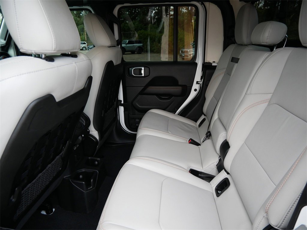 Used 2021 Jeep Gladiator Mojave image 11