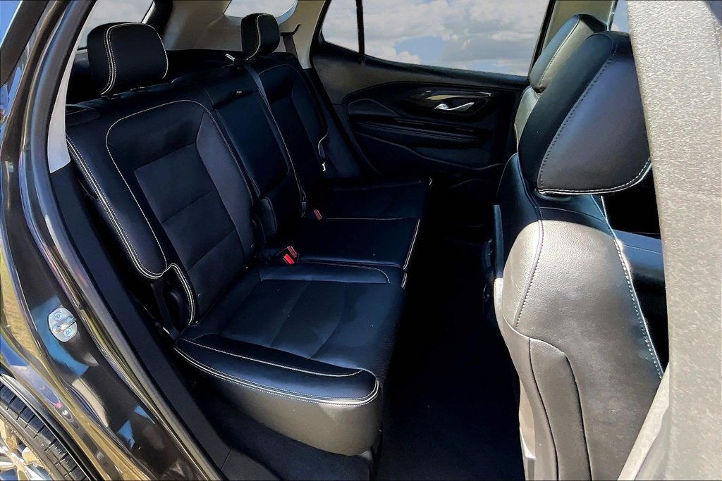 Used 2020 GMC Terrain Denali w/ Denali Premium Package FWD image 27