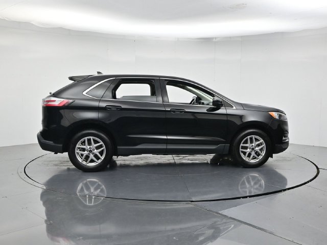 Certified 2024 Ford Edge SEL AWD/4WD image 2