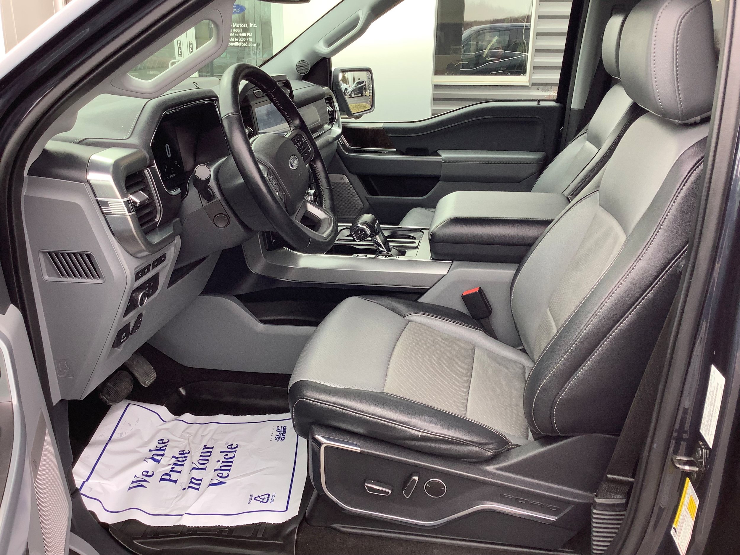 Certified 2022 Ford F150 Lariat w/ Equipment Group 502A High AWD/4WD image 7