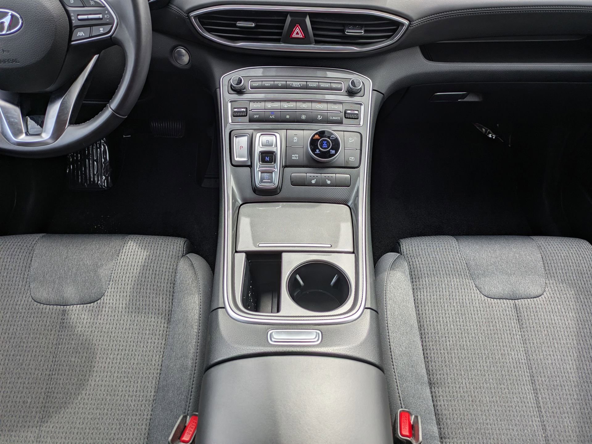 Used 2023 Hyundai Santa Fe SEL image 19