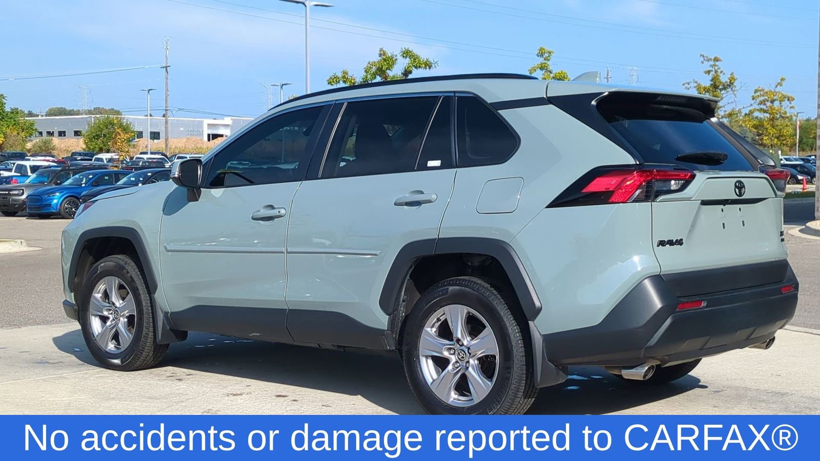 Used 2023 Toyota RAV4 XLE image 3