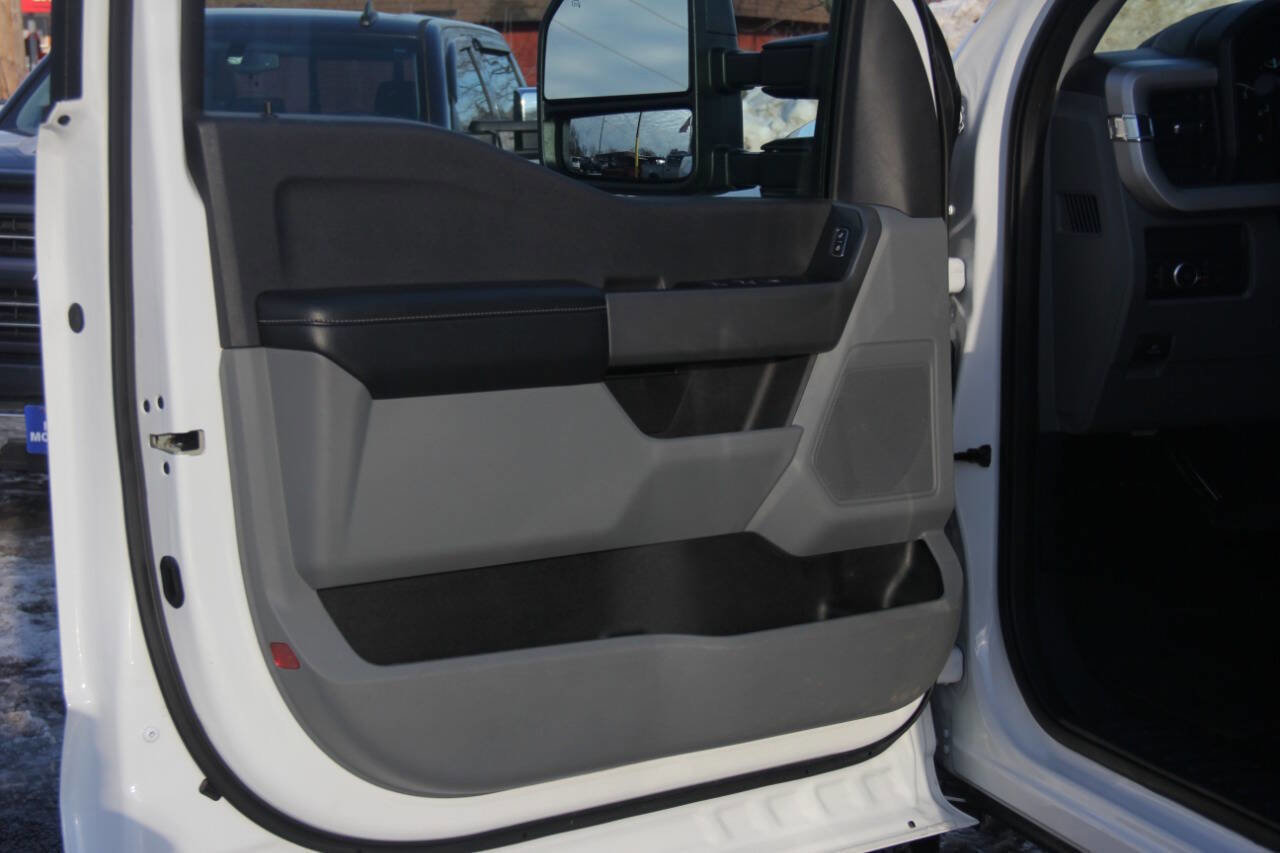 Certified 2024 Ford F250 XLT image 26