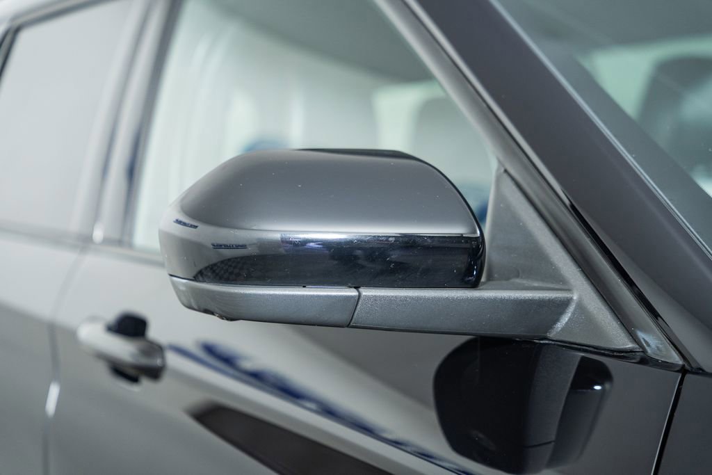 Certified 2022 Ford Explorer ST-Line w/ Class IV Trailer Tow Package image 18