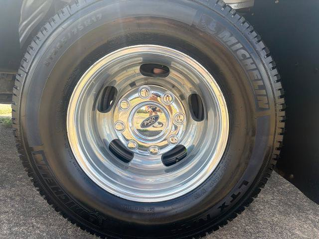Certified 2024 Ford F350 Lariat AWD/4WD image 9