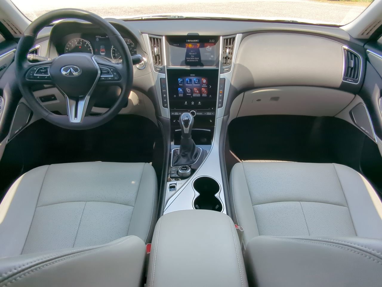 Used 2023 INFINITI Q50 Luxe w/ Cargo Package RWD image 12