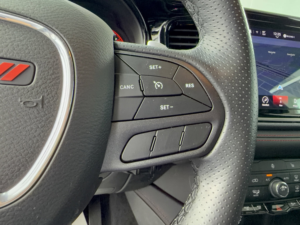Used 2025 Dodge Durango GT w/ Blacktop Package RWD image 27
