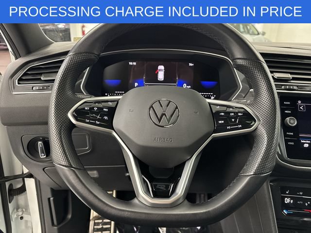 Used 2023 Volkswagen Tiguan SE R-Line FWD image 6