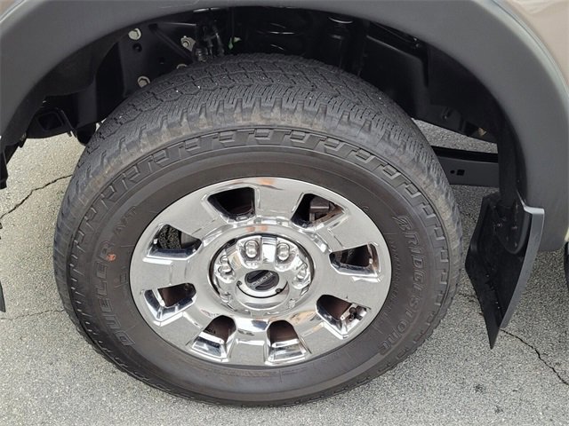 Certified 2023 Ford F350 Lariat w/ Chrome Package image 17