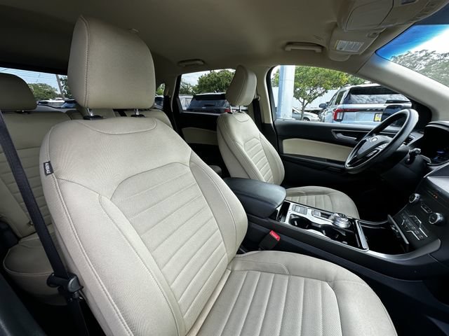 Certified 2020 Ford Edge SE FWD image 33