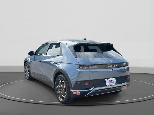 Used 2024 Hyundai Ioniq 5 SE image 2