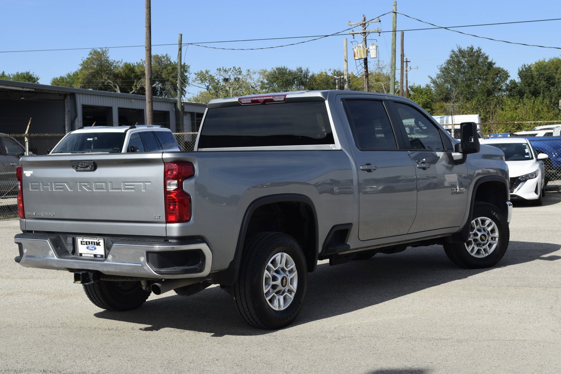 Used 2025 Chevrolet Silverado 2500 LT w/ Texas Edition image 10