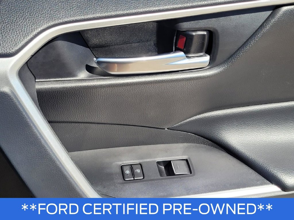 Used 2024 Toyota RAV4 XLE Premium FWD image 13
