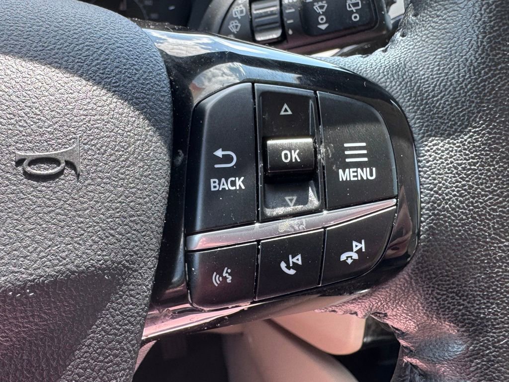 Certified 2021 Ford Escape SEL AWD/4WD image 31