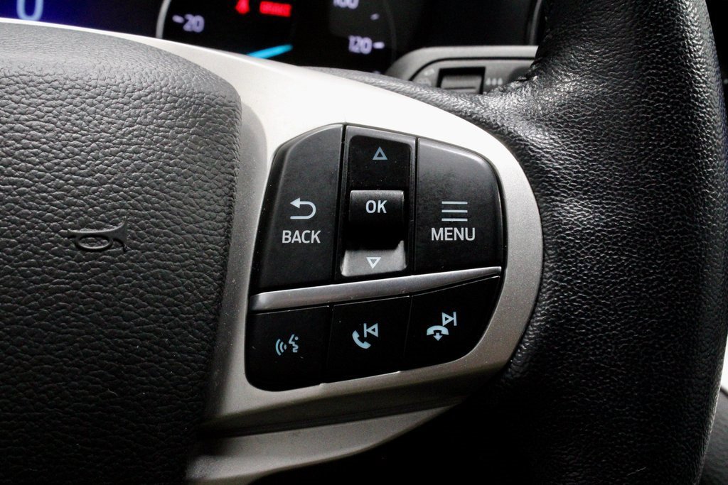 Certified 2022 Ford Explorer XLT w/ Equipment Group 202A image 31