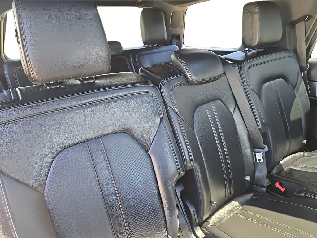 Certified 2020 Ford Expedition Limited AWD/4WD image 23