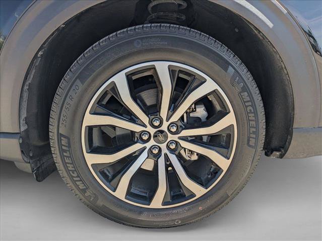 Certified 2025 Ford Explorer ST-Line w/ Premium Package RWD image 23