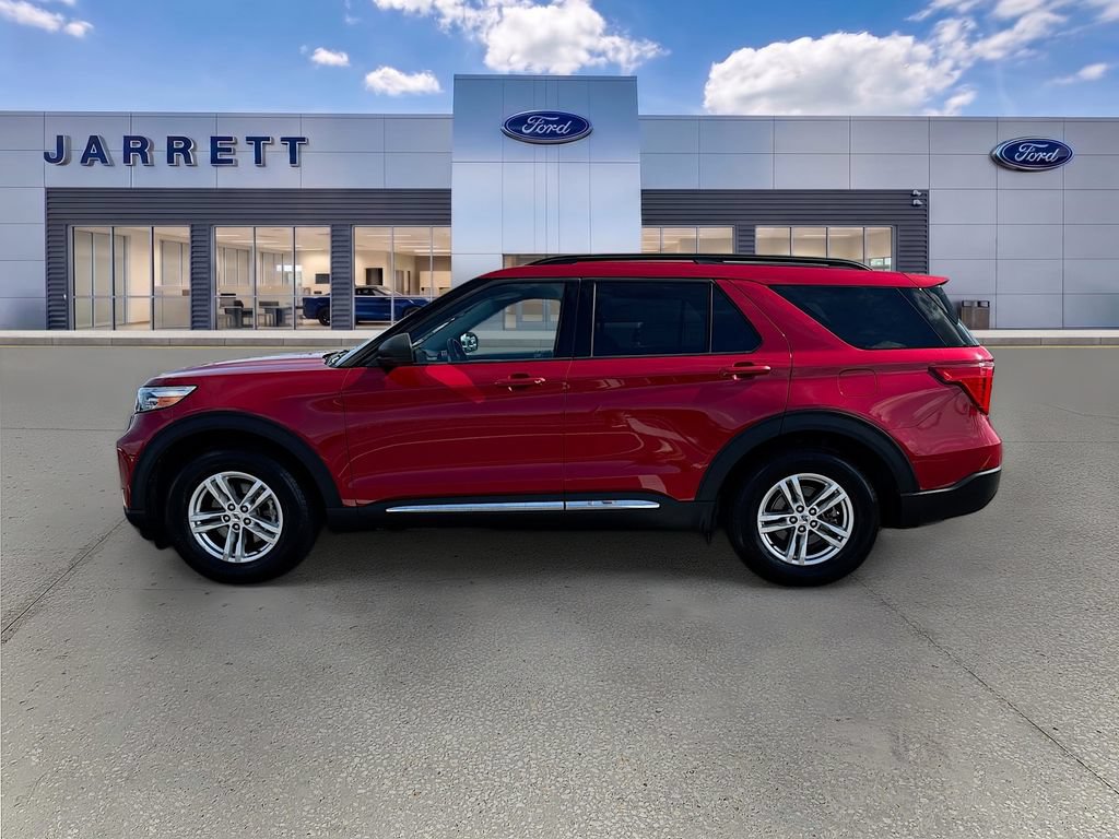 Certified 2020 Ford Explorer XLT RWD image 4