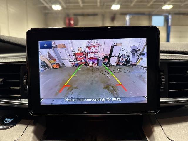 Certified 2023 Ford Explorer XLT w/ Equipment Group 202A image 39