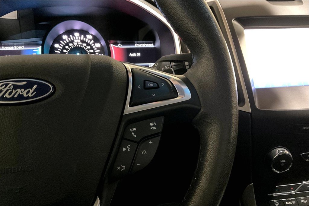 Certified 2019 Ford Edge SEL w/ Equipment Group 201A AWD/4WD image 18