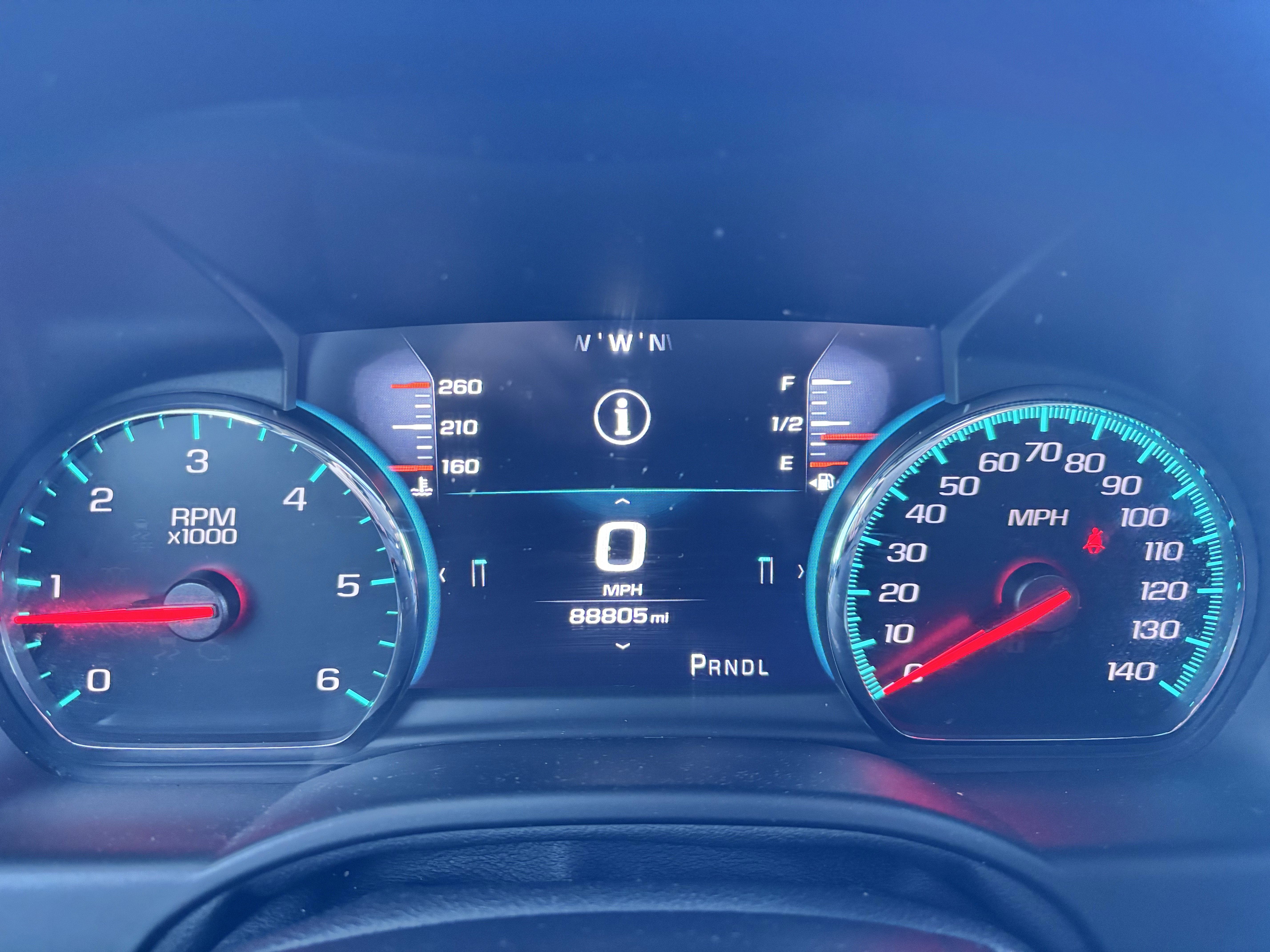 Used 2019 Chevrolet Suburban Premier image 8