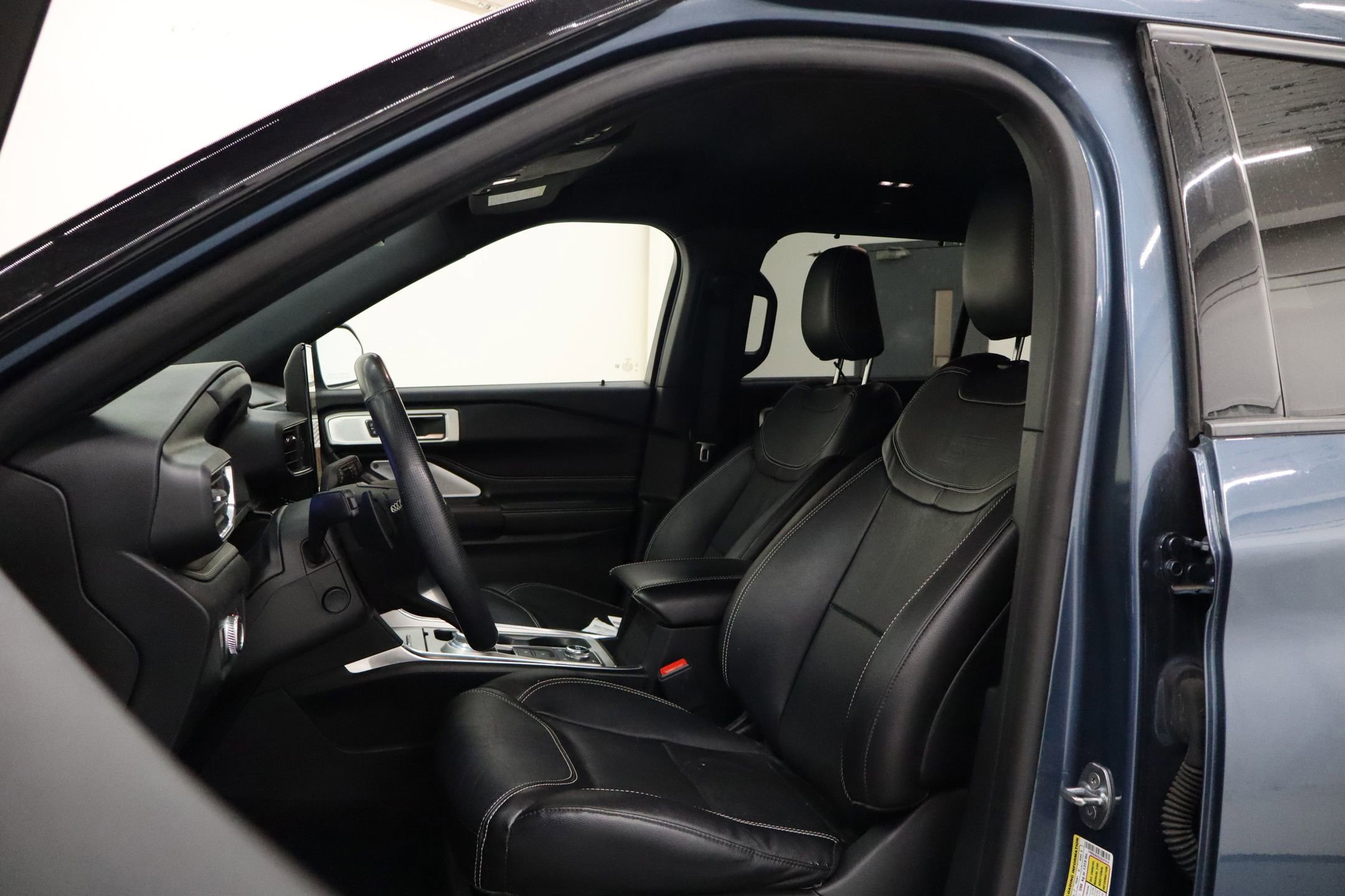 Certified 2020 Ford Explorer ST w/ Premium Technology Package image 19