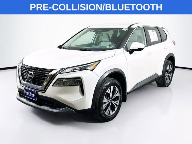 Used 2022 Nissan Rogue SV image 1