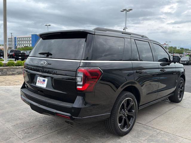 Certified 2022 Ford Expedition Limited image 37