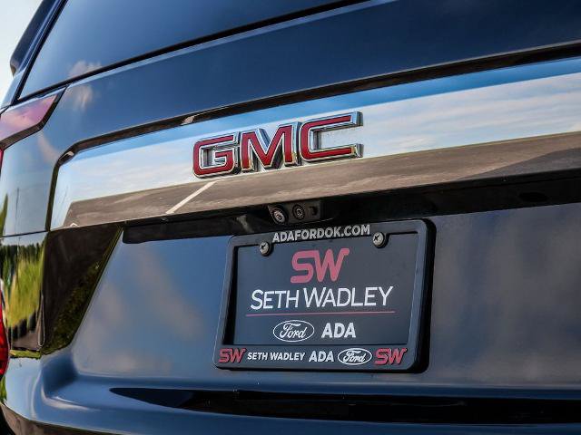 Used 2024 GMC Yukon Denali w/ Advanced Technology Package AWD/4WD image 12