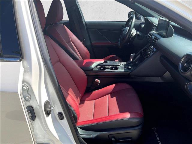 Used 2024 Lexus IS 300 w/ Comfort Package RWD image 9