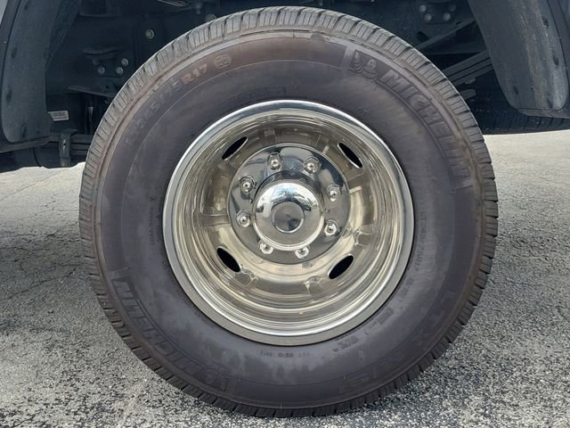 Certified 2025 Ford F350 XLT AWD/4WD image 6