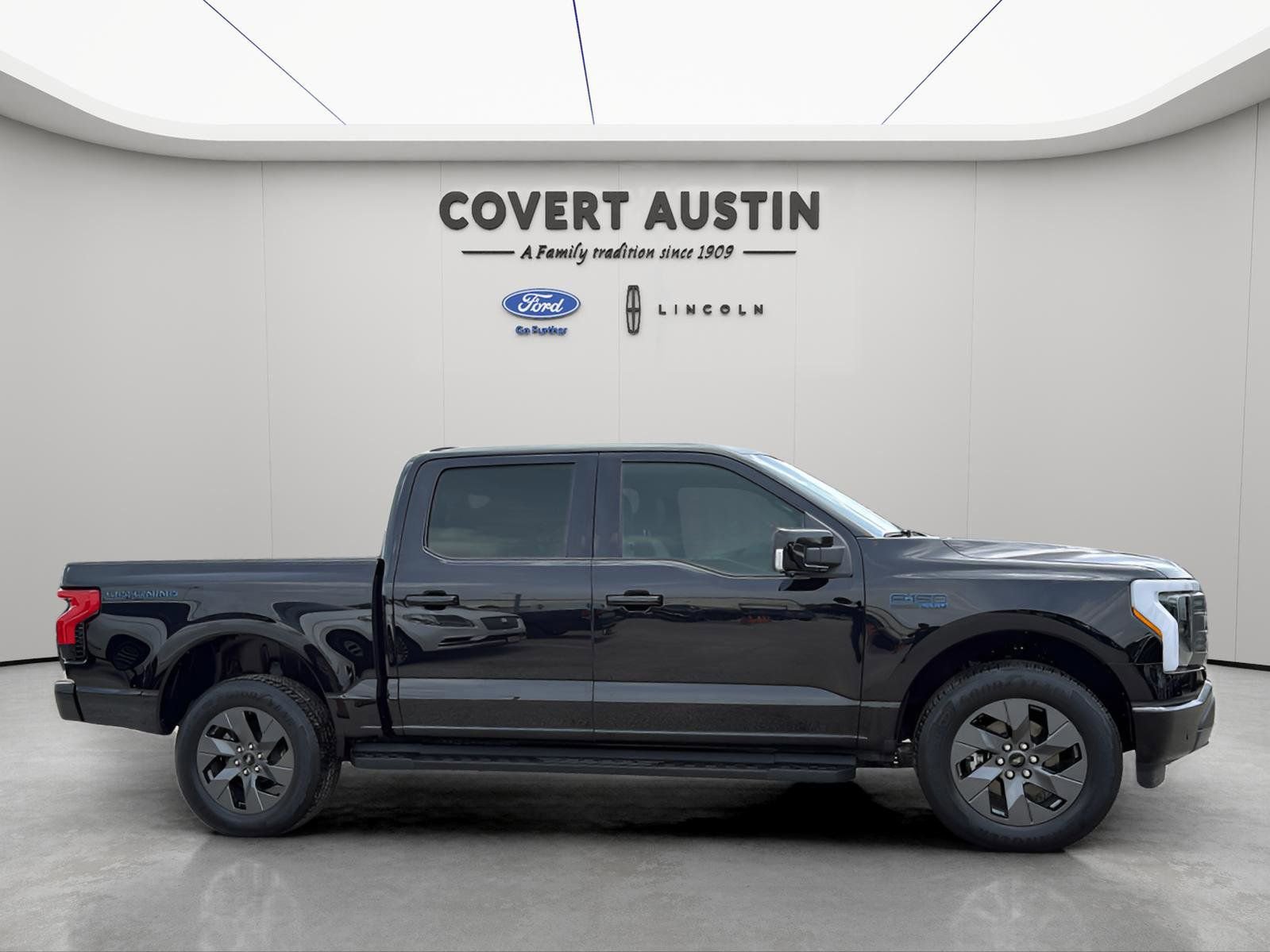 Certified 2024 Ford F150 Lightning Lariat image 6