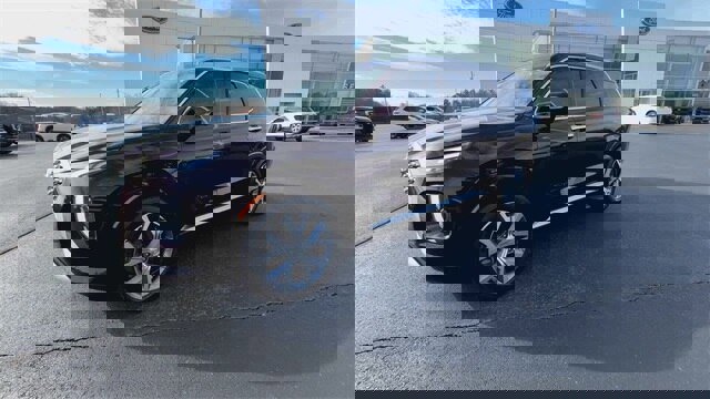 Used 2021 Hyundai Palisade Limited image 2