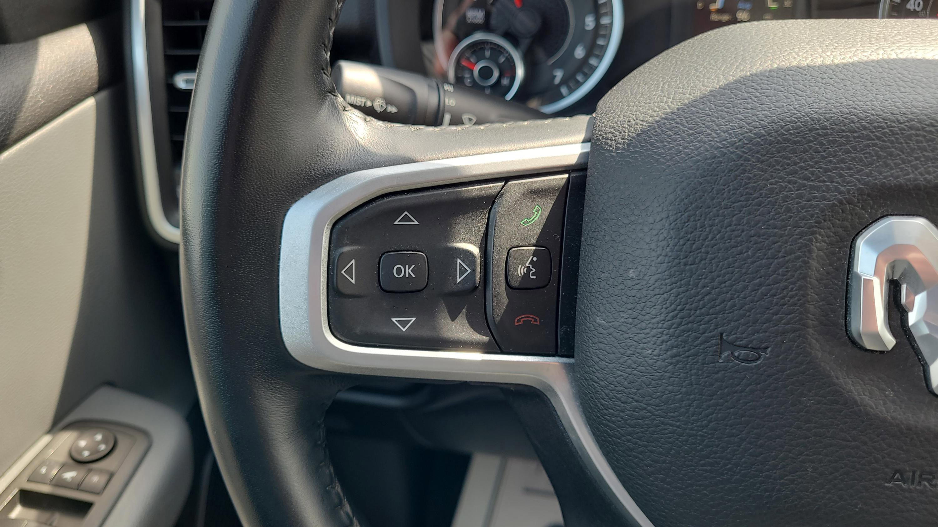 Used 2023 RAM 1500 Big Horn image 14