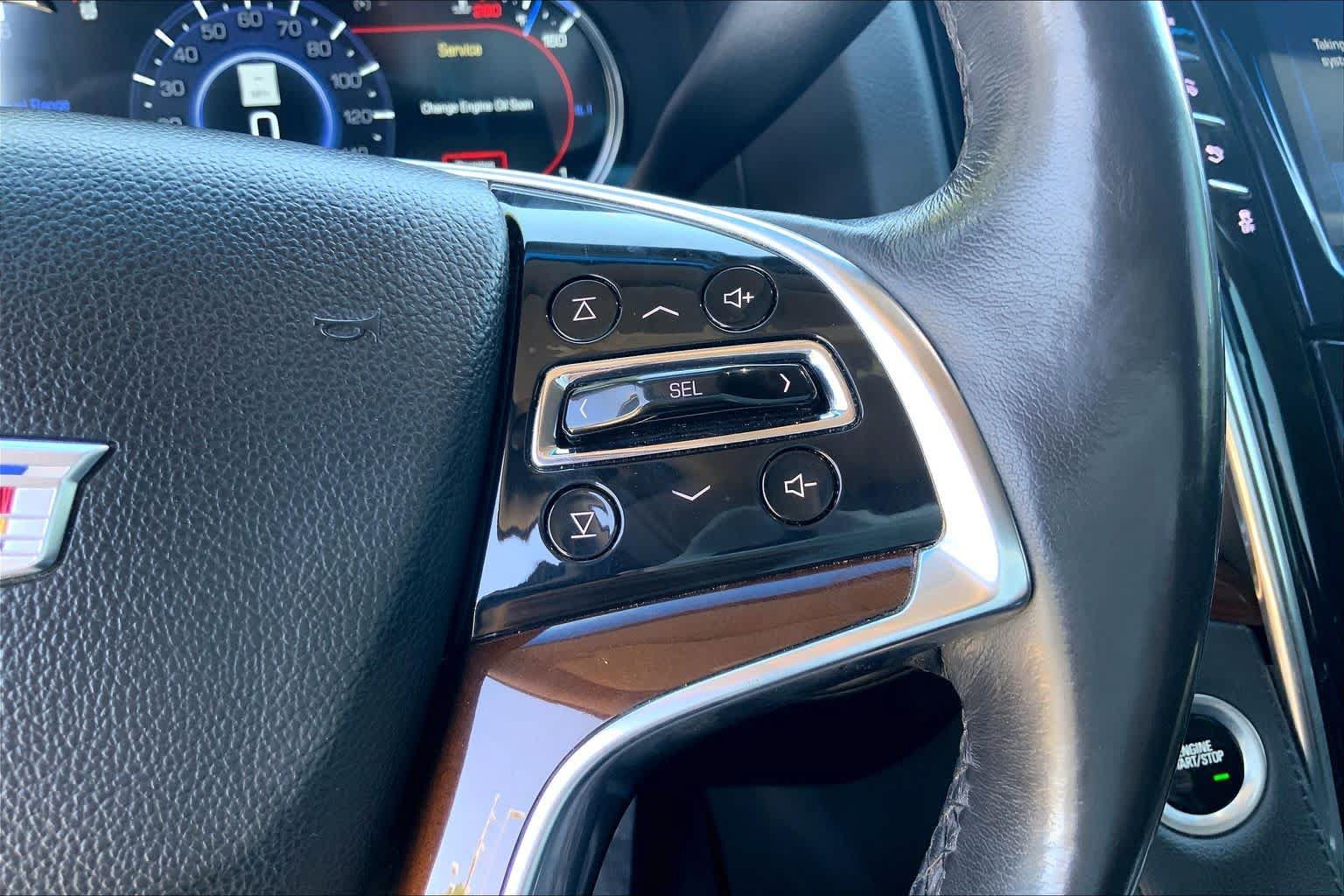 Used 2019 Cadillac Escalade Premium Luxury AWD/4WD image 25