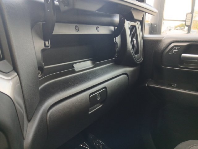Used 2025 Chevrolet Silverado 2500 Custom w/ Custom Convenience Package AWD/4WD image 26