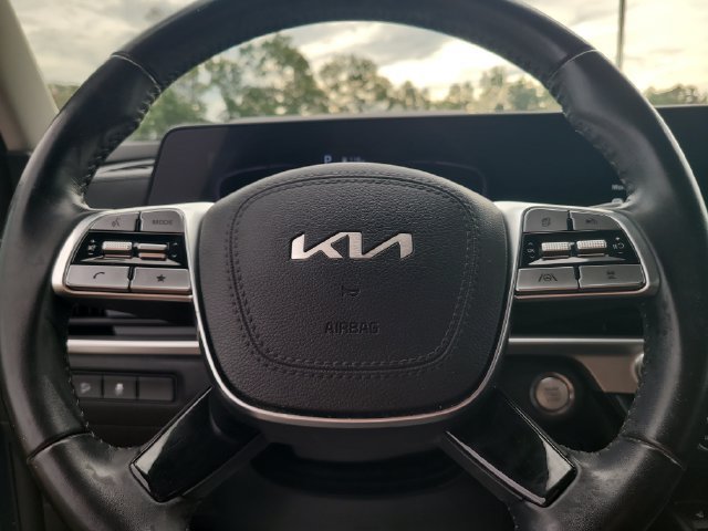 Used 2024 Kia Telluride S w/ S Sunroof Package FWD image 13