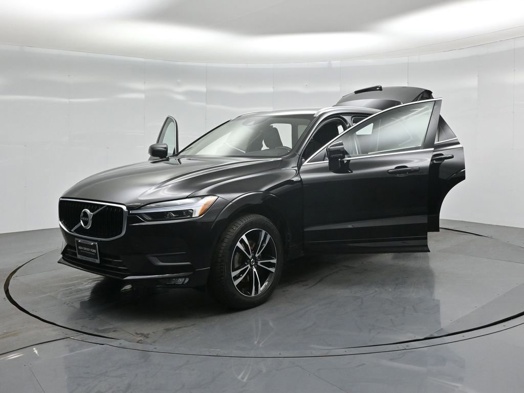 Used 2021 Volvo XC60 T5 Momentum w/ Premium Package image 53