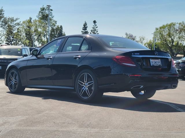 Used 2019 Mercedes-Benz E 300 image 3