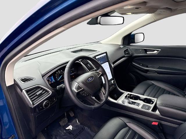 Certified 2024 Ford Edge SEL w/ Convenience Package image 9