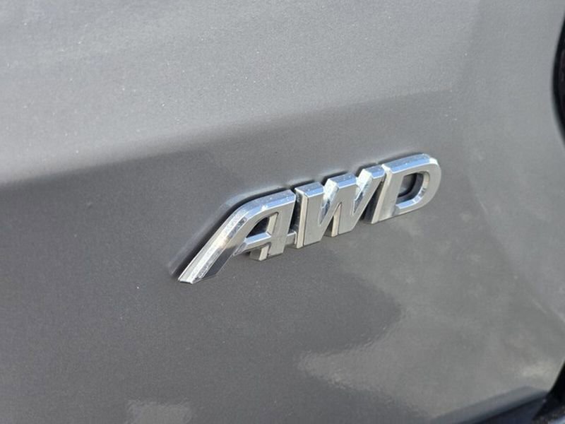 Used 2023 Toyota RAV4 SE AWD/4WD image 11