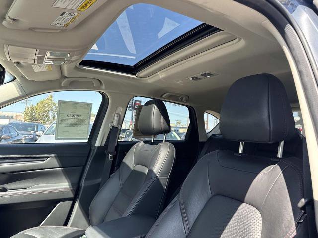 Used 2023 MAZDA CX-5 Carbon Edition image 18