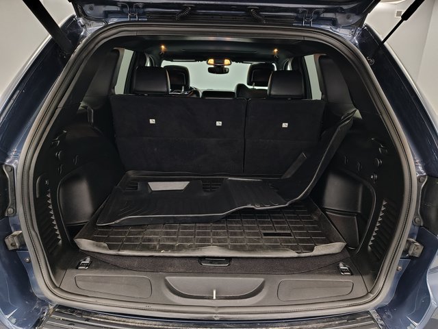 Used 2021 Jeep Grand Cherokee Limited AWD/4WD image 18