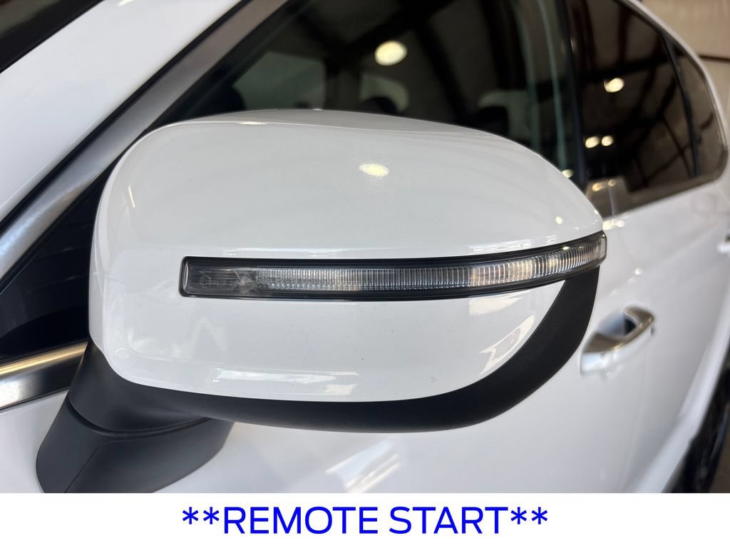 Used 2025 Kia Telluride S AWD/4WD image 14