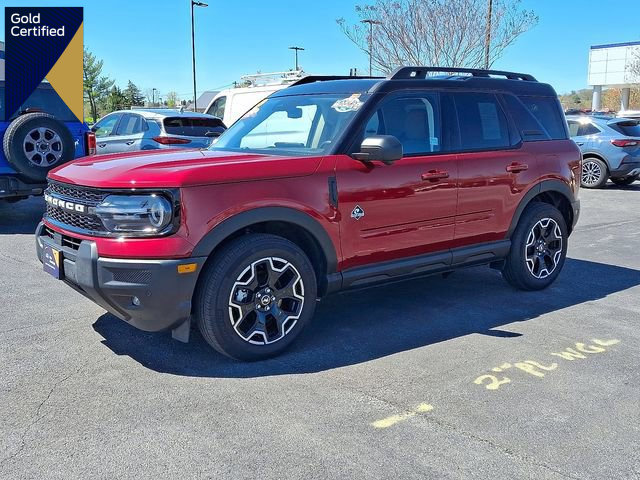 Certified 2025 Ford Bronco Sport Outer Banks w/ Outer Banks Tech Package+ image 1