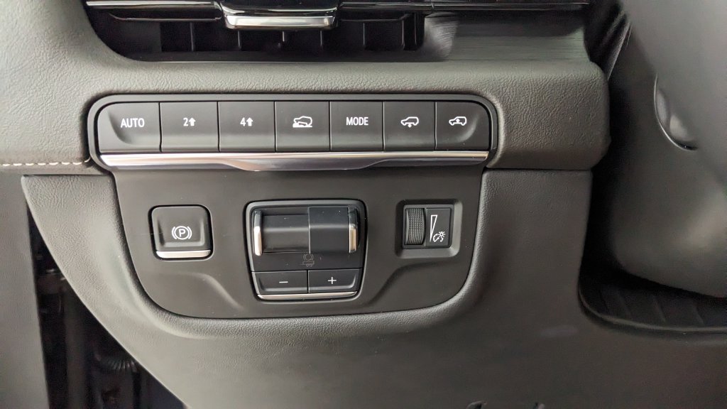 Used 2024 Cadillac Escalade ESV Sport w/ Touring Package AWD/4WD image 23