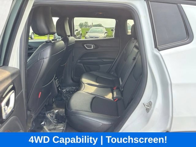 Used 2024 Jeep Compass Trailhawk AWD/4WD image 13