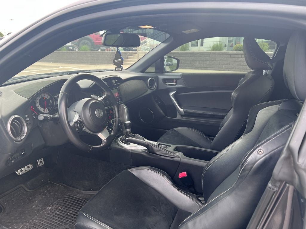 Used 2020 Toyota 86 RWD image 9