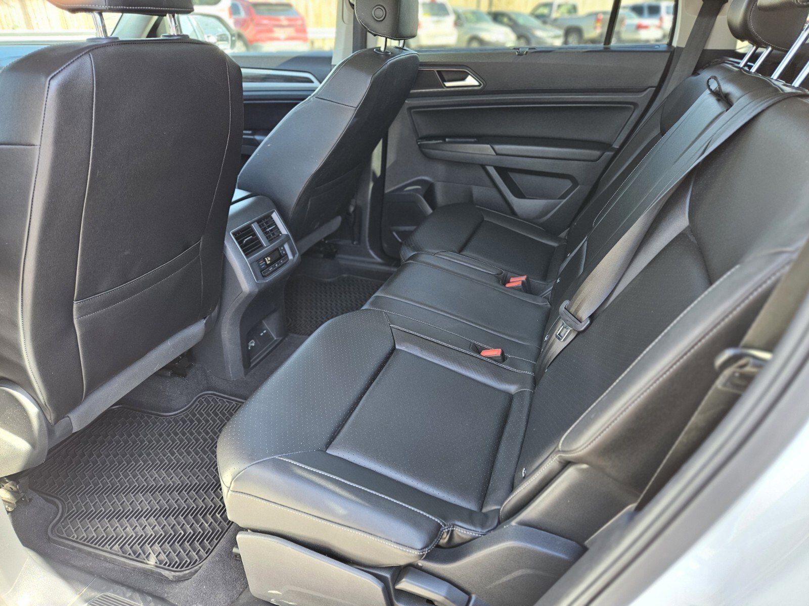 Used 2019 Volkswagen Atlas SEL image 17