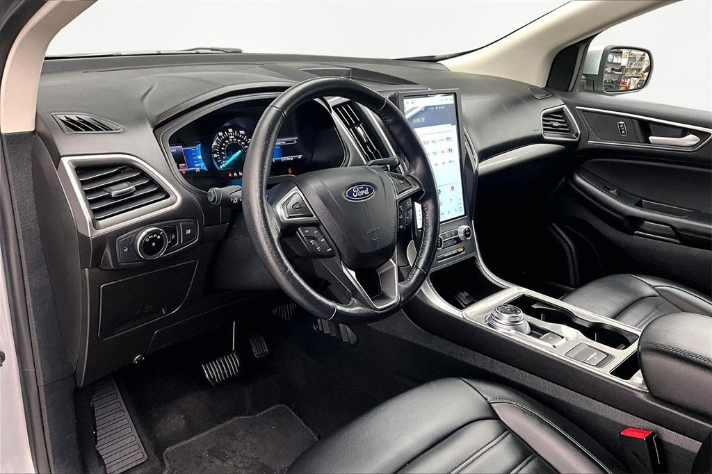 Certified 2023 Ford Edge SEL image 14